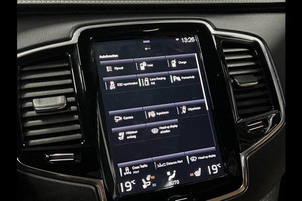 Volvo XC90 2.0 T8 Recharge AWD Inscription Luchtvering | Stoel ventilatie | Open dak | Trekhaak | 360 camera | Stuur-/stoelverwarming | Head-up