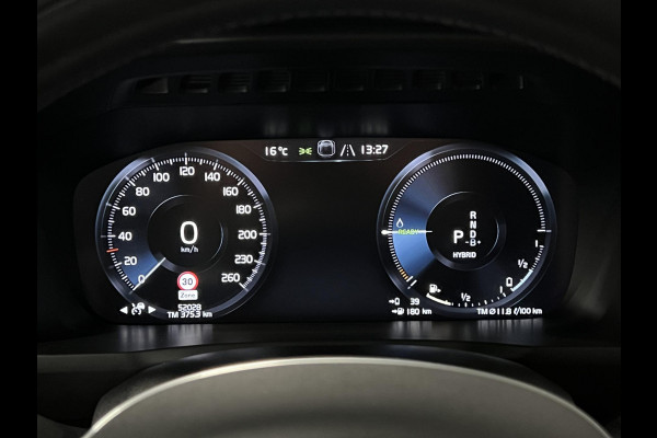 Volvo XC90 2.0 T8 Recharge AWD Inscription Luchtvering | Stoel ventilatie | Open dak | Trekhaak | 360 camera | Stuur-/stoelverwarming | Head-up