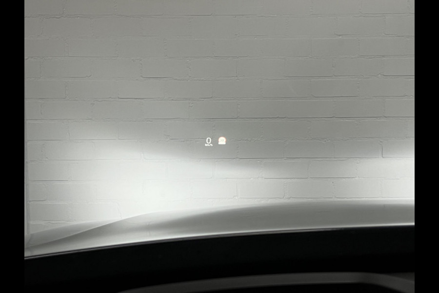 Volvo XC90 2.0 T8 Recharge AWD Inscription Luchtvering | Stoel ventilatie | Open dak | Trekhaak | 360 camera | Stuur-/stoelverwarming | Head-up