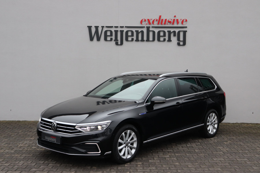 Volkswagen Passat Variant 1.4 TSI PHEV GTE Massage Trekhaak 360 LED