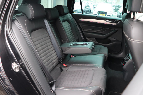 Volkswagen Passat Variant 1.4 TSI PHEV GTE Massage Trekhaak 360 LED