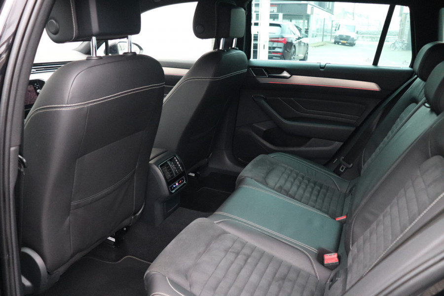 Volkswagen Passat Variant 1.4 TSI PHEV GTE Massage Trekhaak 360 LED