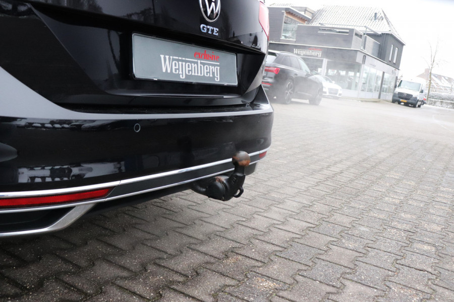 Volkswagen Passat Variant 1.4 TSI PHEV GTE Massage Trekhaak 360 LED