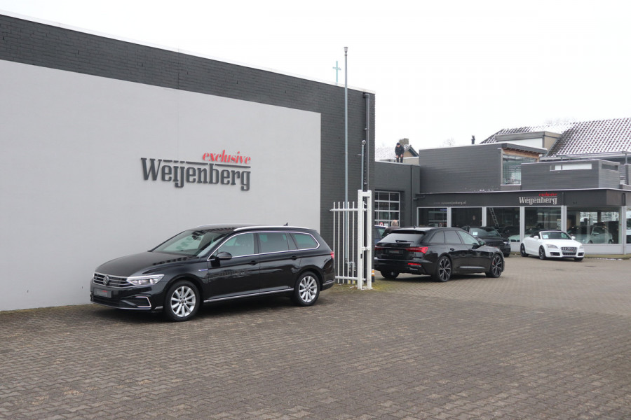Volkswagen Passat Variant 1.4 TSI PHEV GTE Massage Trekhaak 360 LED