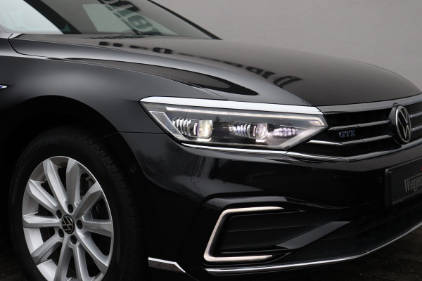 Volkswagen Passat Variant 1.4 TSI PHEV GTE Massage Trekhaak 360 LED