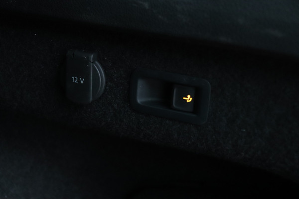 Volkswagen Passat Variant 1.4 TSI PHEV GTE Massage Trekhaak 360 LED