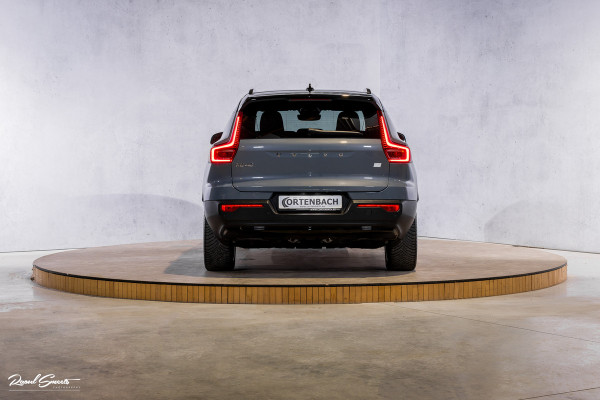 Volvo XC40 Recharge Plus | Adaptieve cruise | Blis | 19 Inch | Full LED |