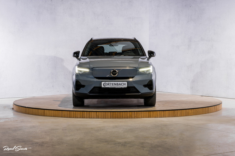 Volvo XC40 Recharge Plus | Adaptieve cruise | Blis | 19 Inch | Full LED |