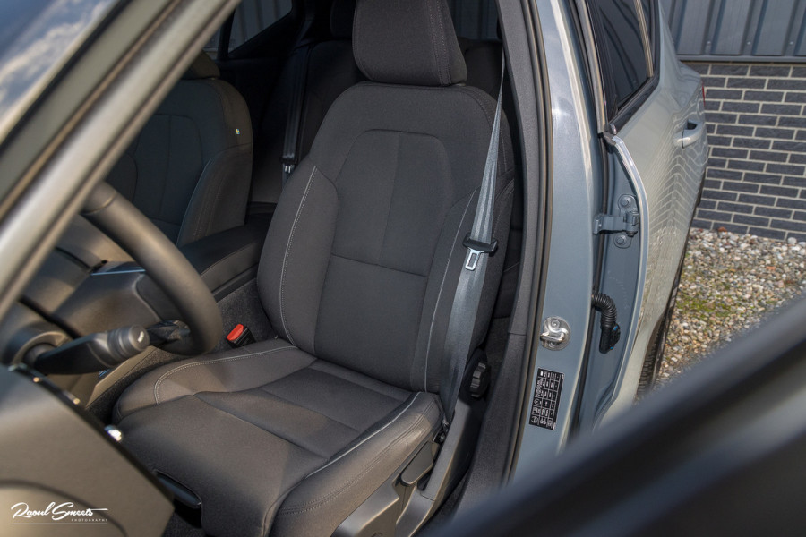 Volvo XC40 Recharge Plus | Adaptieve cruise | Blis | 19 Inch | Full LED |