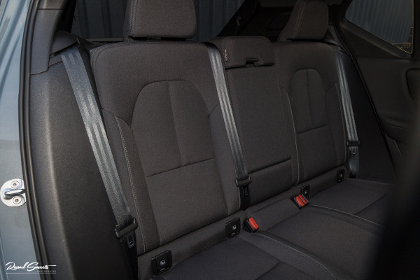 Volvo XC40 Recharge Plus | Adaptieve cruise | Blis | 19 Inch | Full LED |