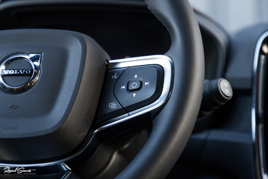 Volvo XC40 Recharge Plus | Adaptieve cruise | Blis | 19 Inch | Full LED |