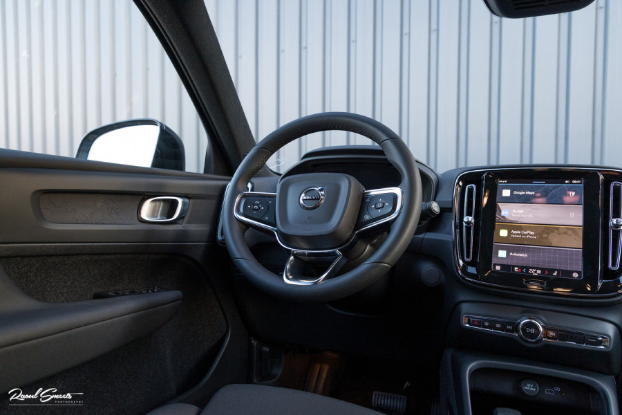 Volvo XC40 Recharge Plus | Adaptieve cruise | Blis | 19 Inch | Full LED |