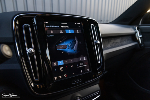 Volvo XC40 Recharge Plus | Adaptieve cruise | Blis | 19 Inch | Full LED |