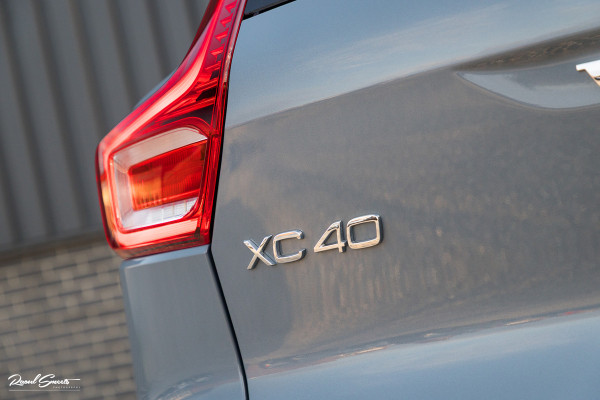 Volvo XC40 Recharge Plus | Adaptieve cruise | Blis | 19 Inch | Full LED |