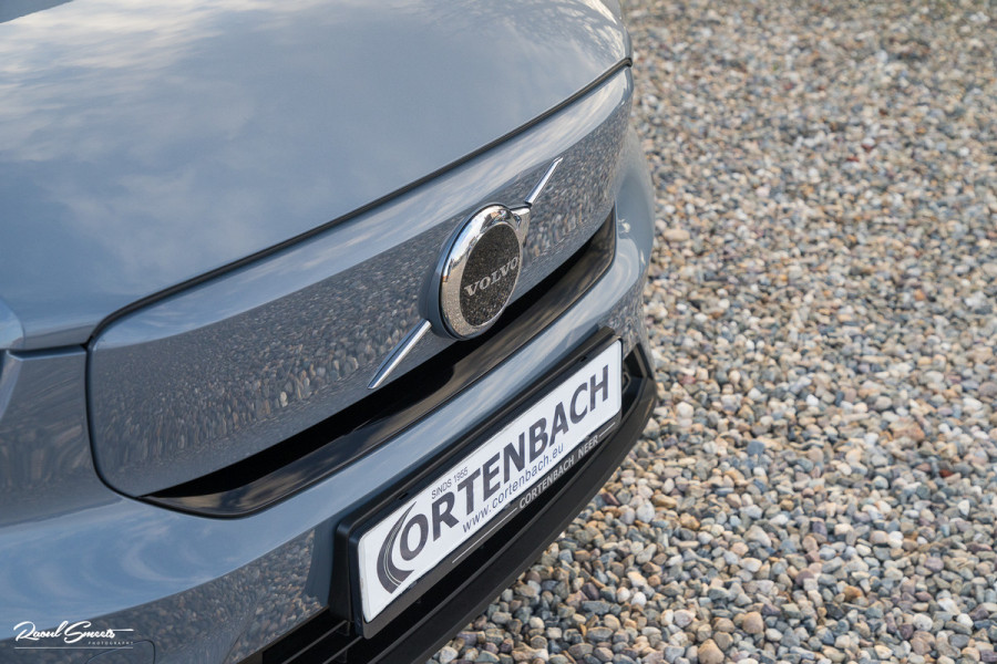 Volvo XC40 Recharge Plus | Adaptieve cruise | Blis | 19 Inch | Full LED |