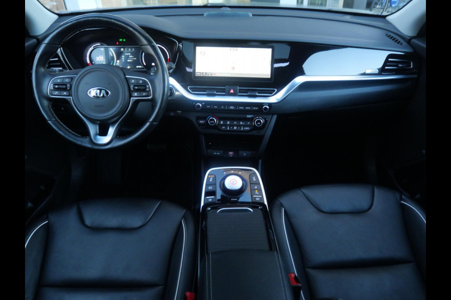 Kia e-Niro ExecutiveLine 64 kWh | SOH 96,8% | 3Fase | JBL | Stoel geheugen | Schuif/open dak |