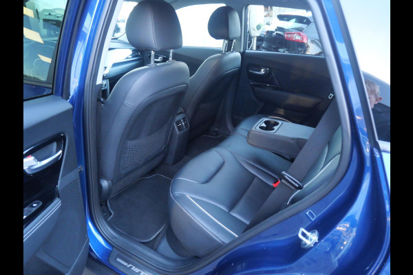 Kia e-Niro ExecutiveLine 64 kWh | SOH 96,8% | 3Fase | JBL | Stoel geheugen | Schuif/open dak |