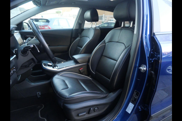 Kia e-Niro ExecutiveLine 64 kWh | SOH 96,8% | 3Fase | JBL | Stoel geheugen | Schuif/open dak |