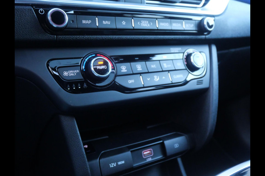 Kia e-Niro ExecutiveLine 64 kWh | SOH 96,8% | 3Fase | JBL | Stoel geheugen | Schuif/open dak |