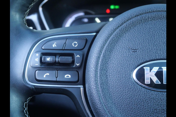 Kia e-Niro ExecutiveLine 64 kWh | SOH 96,8% | 3Fase | JBL | Stoel geheugen | Schuif/open dak |
