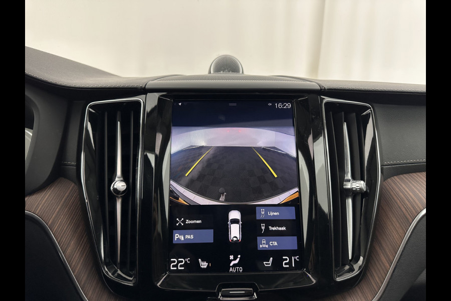 Volvo XC60 2.0 T8 Twin Engine AWD Inscription ( Plug-in ) *PANO | LEATHER | FULL-LED | BOWERS/WILKINS | MEMORY-PACK | HEATED-COMFORTSEATS | LANE-ASSIST | BLINDSPOT | DAB+ | CAMERA | NAVI-FULLMAP | DIGI-COCKPIT | TOWBAR | 20"ALU*