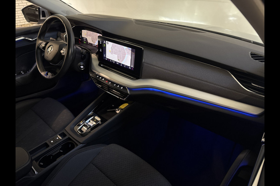 Škoda Octavia Combi TSI iV PHEV 204PK DSG HYBRID BUSINESS STYLE+ CAMERA/NAVI/HEAD-UP