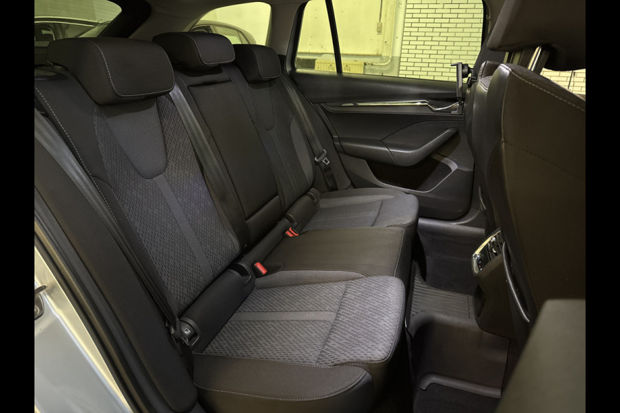 Škoda Octavia Combi TSI iV PHEV 204PK DSG HYBRID BUSINESS STYLE+ CAMERA/NAVI/HEAD-UP