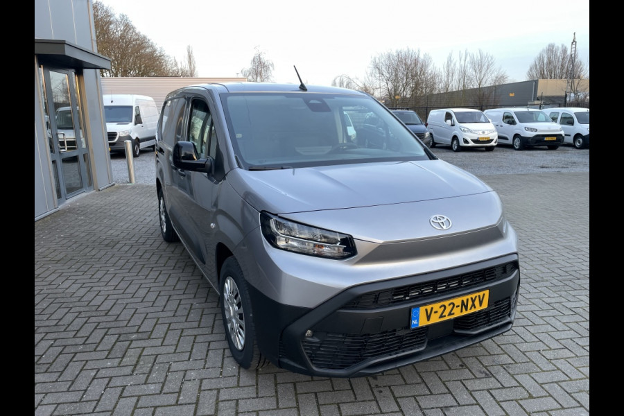 Toyota PROACE CITY Electric 50 kWh 3-zits | CarPlay | camera