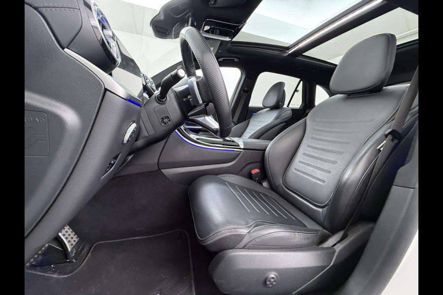Mercedes-Benz GLC GLC 300 e 4M AMG Line | Achterasbesturing Luchtvering Trekhaak Burmester Distronic
