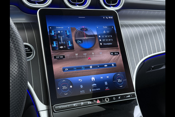 Mercedes-Benz GLC GLC 300 e 4M AMG Line | Achterasbesturing Luchtvering Trekhaak Burmester Distronic