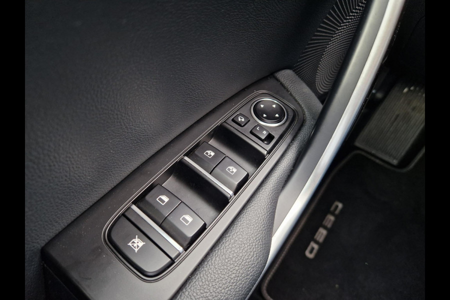 Kia Ceed Sportswagon 1.5 T-GDi DynamicPlusLine | Automaat | Stoel- en Stuurverwarming | Clima | Key-less | Navi | Carplay/Android Auto |