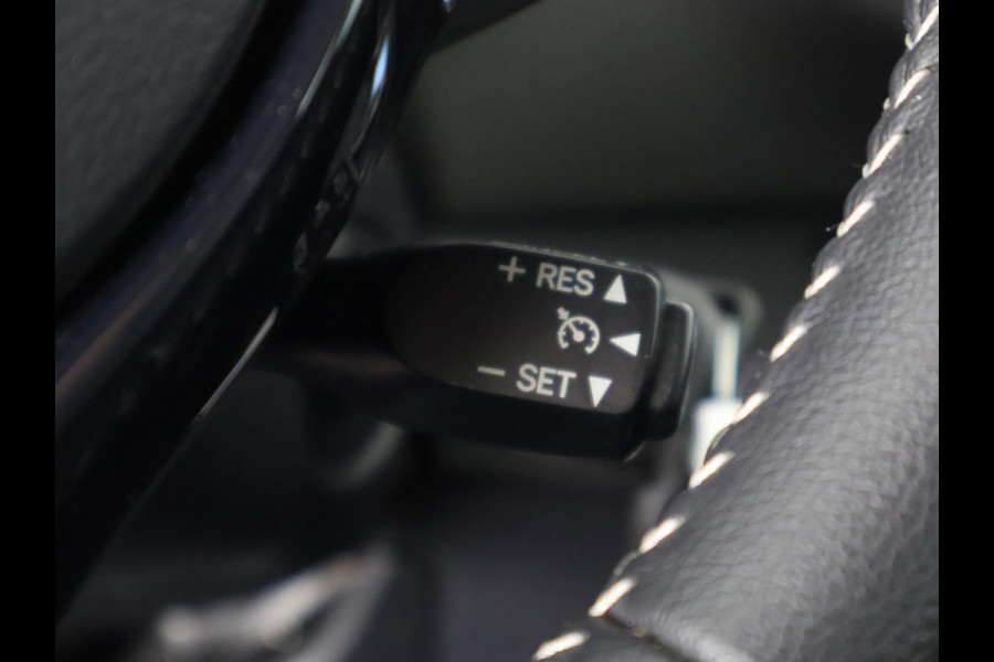 Toyota Yaris 1.5 Hybrid Active | Dealer onderhouden | Camera | Bluetooth | Climate Control |