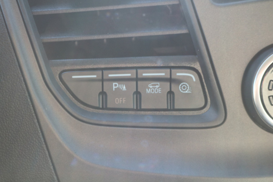 Ford Transit 2.0 TDCI 130pk L4 H3 Trend Airco 270Gr Achterdeuren