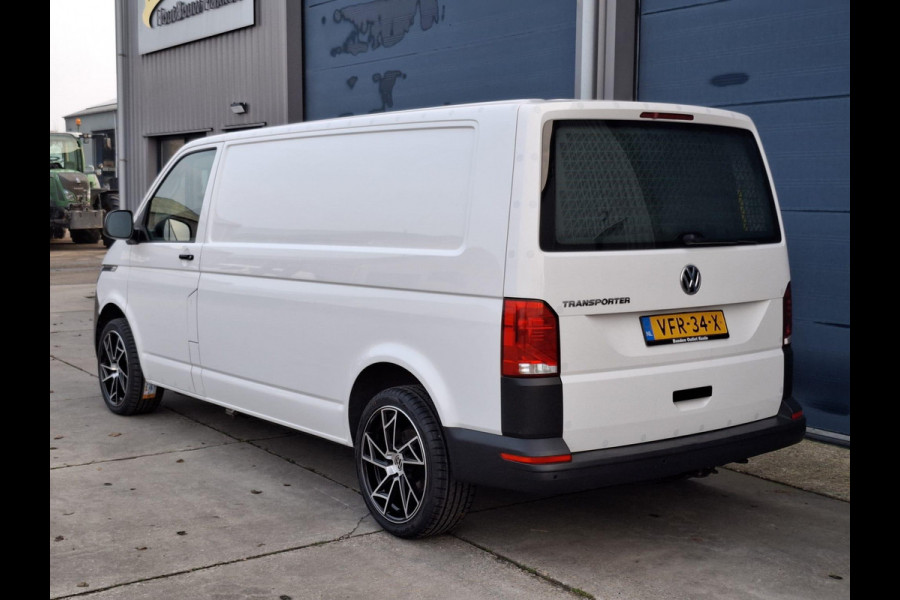Volkswagen Transporter 2.0 TDI L2H1 30 Comfortline AIRCO / CRUISE CONTROLE / EURO 6