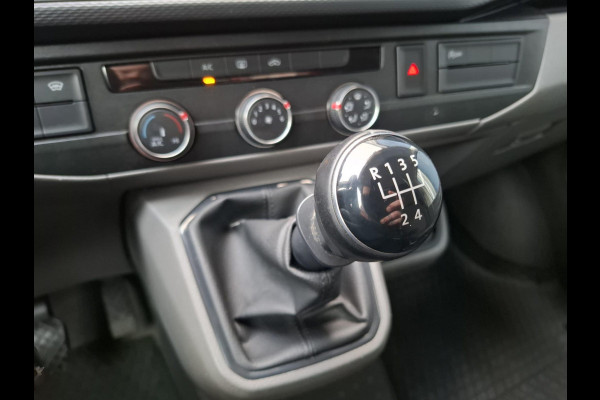 Volkswagen Transporter 2.0 TDI L2H1 30 Comfortline AIRCO / CRUISE CONTROLE / EURO 6