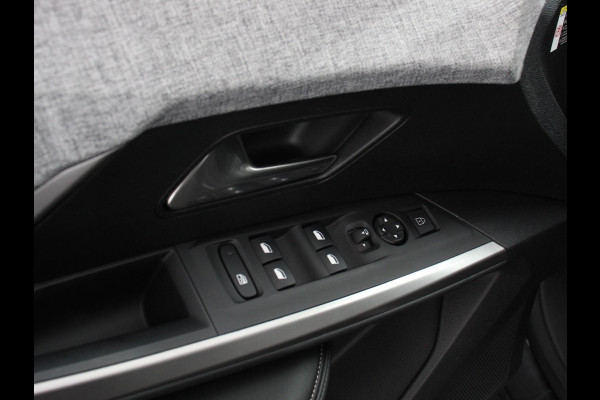 Peugeot 5008 1.2 Hybrid 145pk Automaat Allure 7p | Navigatie | Apple Carplay/Android Auto | Camera | Climate control | Dab | Led | Keyless start | Lichtmetalen Velgen | Parkeer sensoren