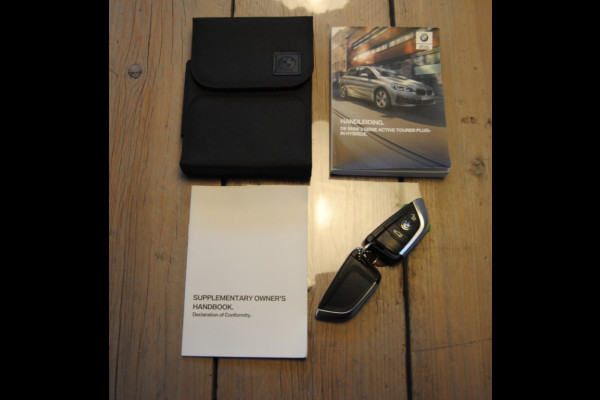 BMW 2 Serie Active Tourer 225xe iP eDr. Ed. | Zeer luxe uitgevoerde BMW!