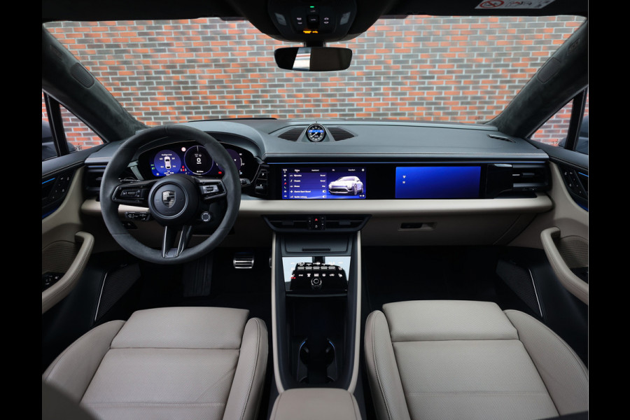 Porsche Macan Turbo 100 kWh | Sport Chrono - Pano - Pas. Display