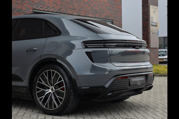 Porsche Macan Turbo 100 kWh | Sport Chrono - Pano - Pas. Display