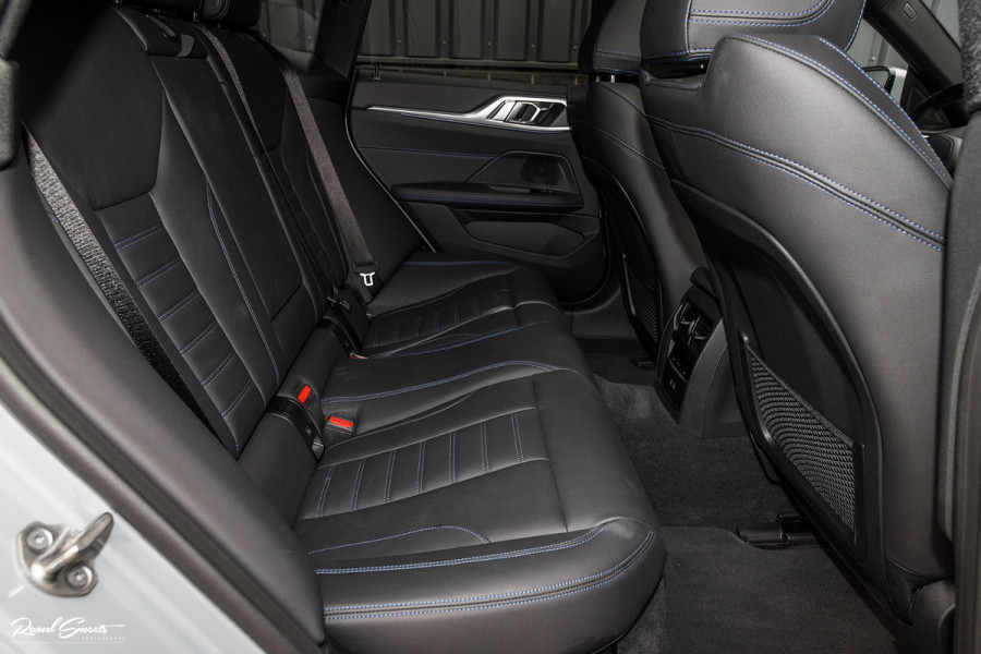 BMW i4 eDrive40 84 | M-sport | Brooklyn | Adaptive cruise | Open dak |