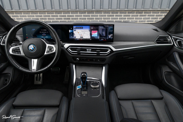 BMW i4 eDrive40 84 | M-sport | Brooklyn | Adaptive cruise | Open dak |
