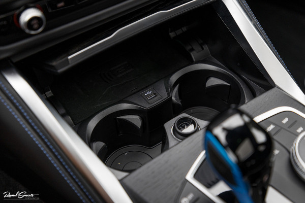 BMW i4 eDrive40 84 | M-sport | Brooklyn | Adaptive cruise | Open dak |