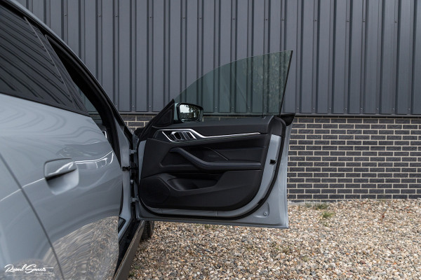BMW i4 eDrive40 84 | M-sport | Brooklyn | Adaptive cruise | Open dak |