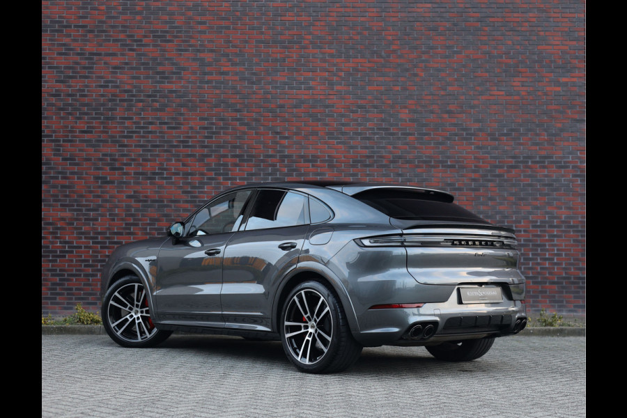 Porsche Cayenne Coupé 4.0 Turbo E-Hybrid | Quartzit - Pano - Trekhaak - Sport Chrono