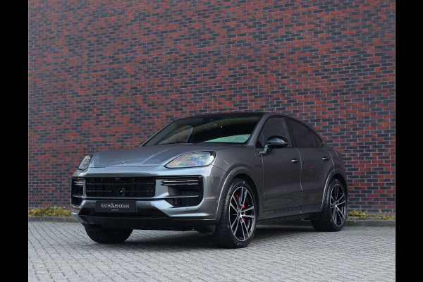 Porsche Cayenne Coupé 4.0 Turbo E-Hybrid | Quartzit - Pano - Trekhaak - Sport Chrono