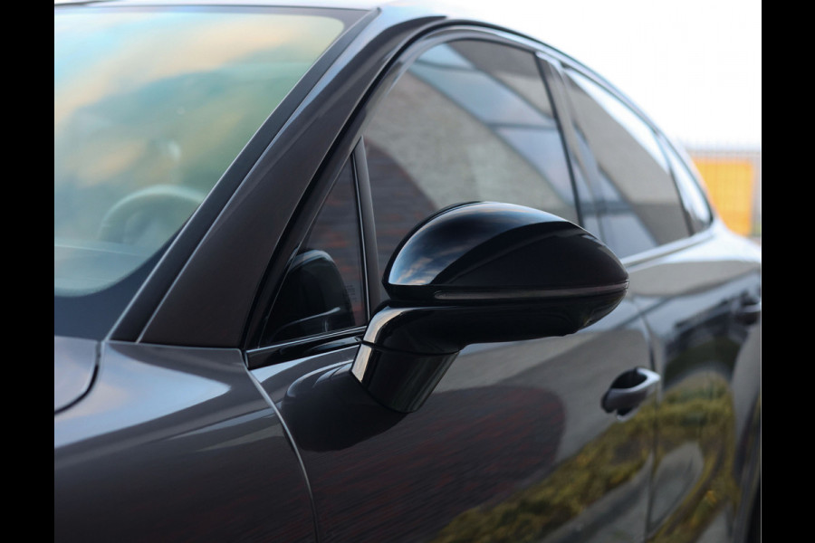 Porsche Cayenne Coupé 4.0 Turbo E-Hybrid | Quartzit - Pano - Trekhaak - Sport Chrono