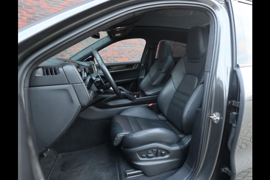 Porsche Cayenne Coupé 4.0 Turbo E-Hybrid | Quartzit - Pano - Trekhaak - Sport Chrono