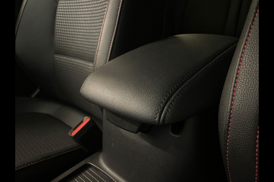 Ford FOCUS Wagon 1.0 EcoBoost Hybrid ST Line X Business