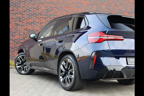 BMW X3 30e xDrive | Pano - Trekhaak - HUD