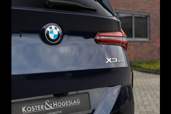 BMW X3 30e xDrive | Pano - Trekhaak - HUD
